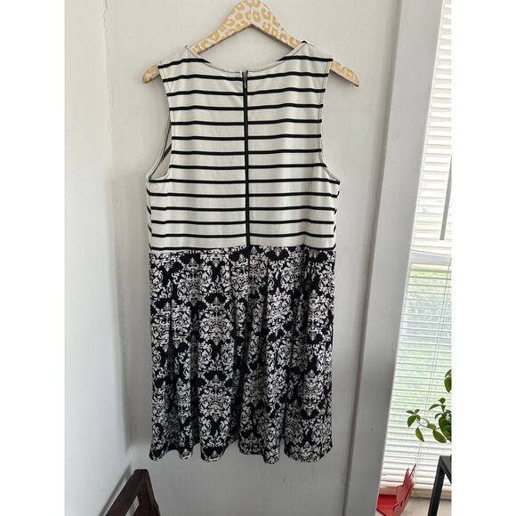 Xhilaration Women's Black White Floral Striped Dress | Size XXL - Picture 4 of 4